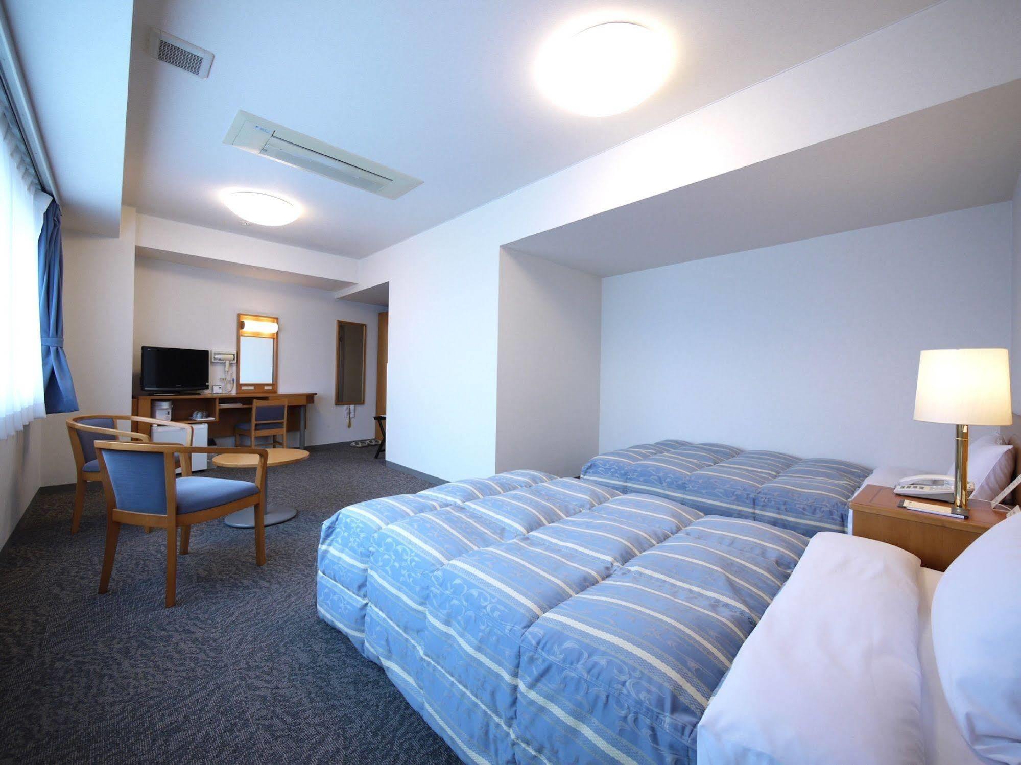 Hotel Route-Inn Niihama Eksteriør bilde